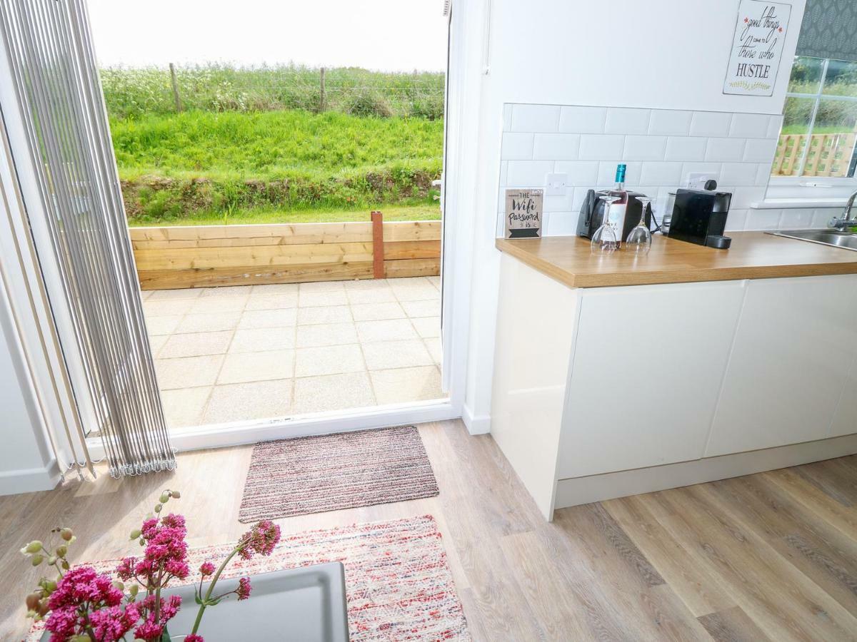 6 Yarmouth Cottages Фрешуотър Екстериор снимка