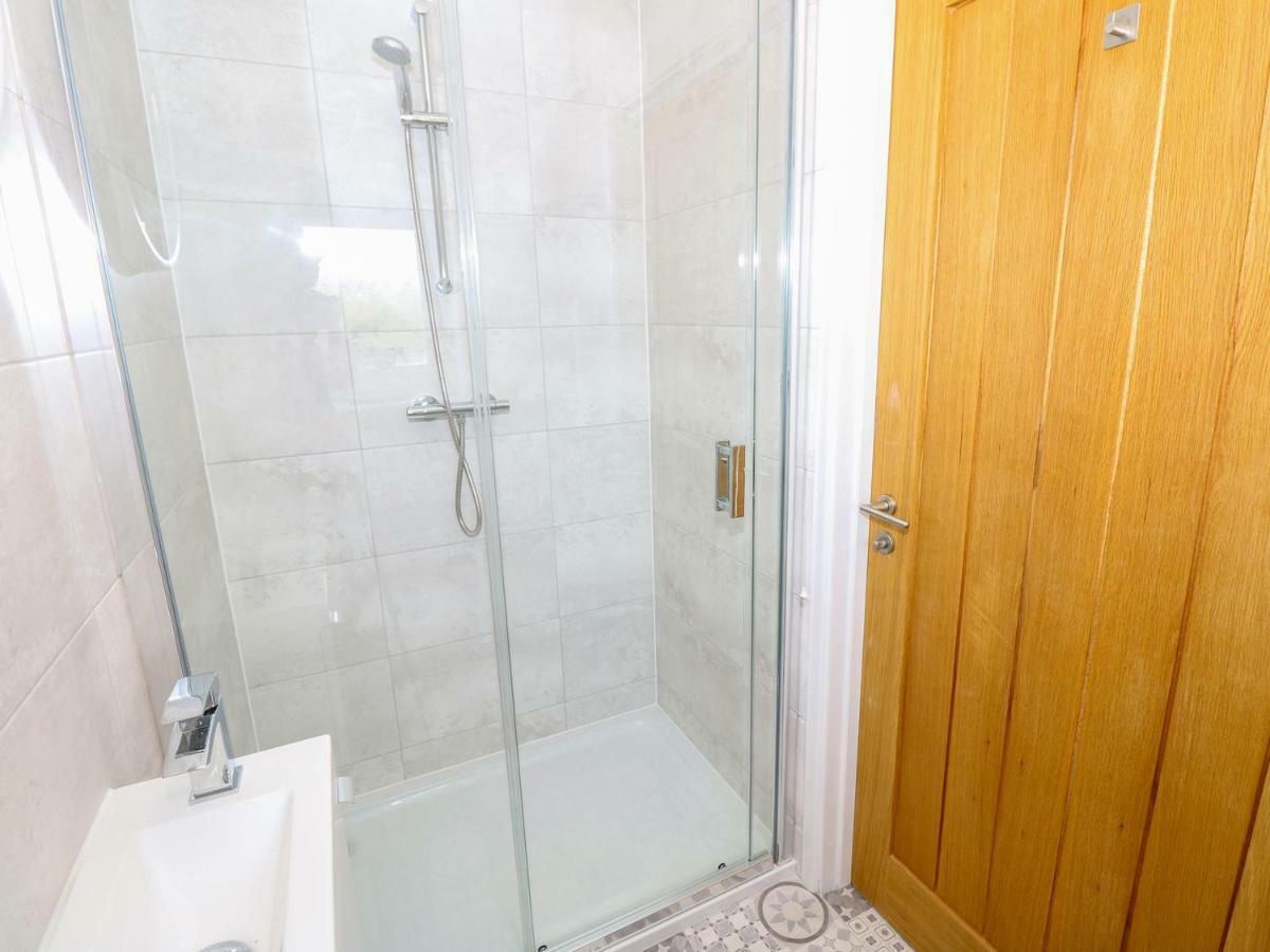 6 Yarmouth Cottages Фрешуотър Екстериор снимка